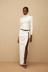 Zephyrine Beyaz Büzgülü Açık Sırtlı Uzun Elbise