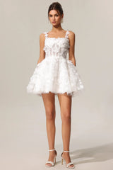 Lali Kolsuz Çiçekli Mini Elbise