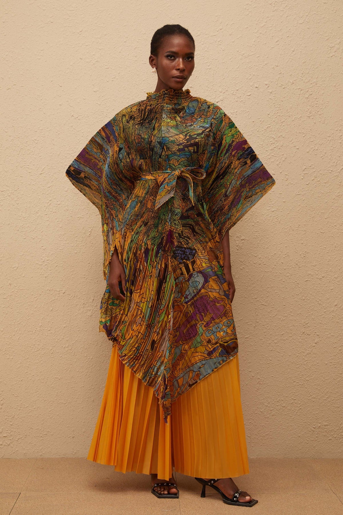 Mélodie Turuncu Desenli Baskılı Pileli Bluz ve Pantolon Takımı