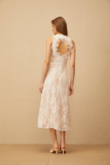 Kiraz Beyazı Açık Sırtlı Çiçekli Dantel Midi Elbise