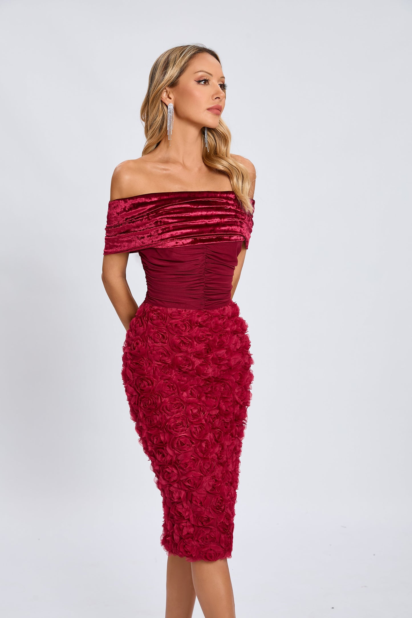 Taylor Kadife Gül Midi Elbise
