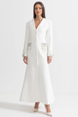 Yaka ve Kristal Detaylara Sahip Uzun Siluet Elbise