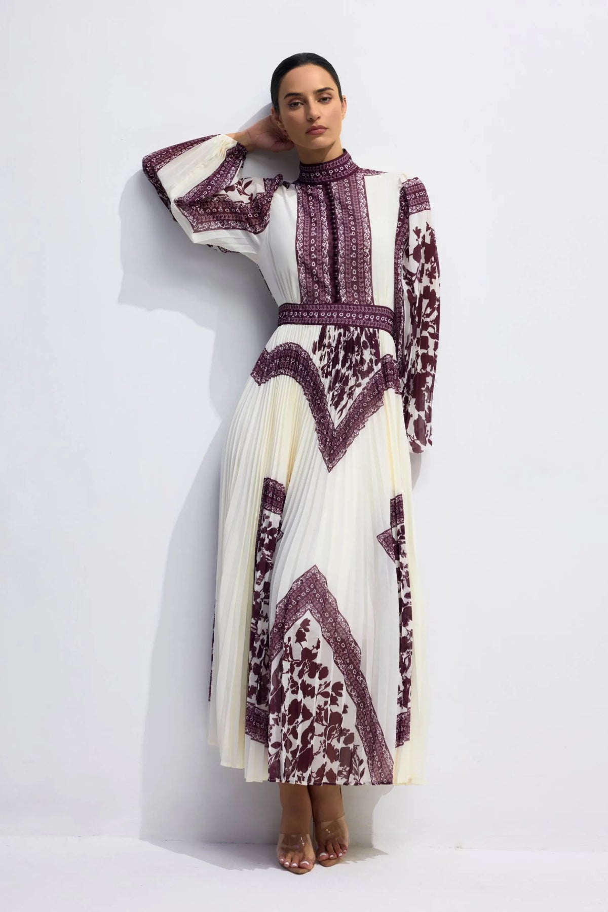 Melvina çiçek desenli pileli maksi elbise