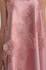 Émilie İşlemeli Kolsuz Çiçek Aplikeli Maxi Elbise